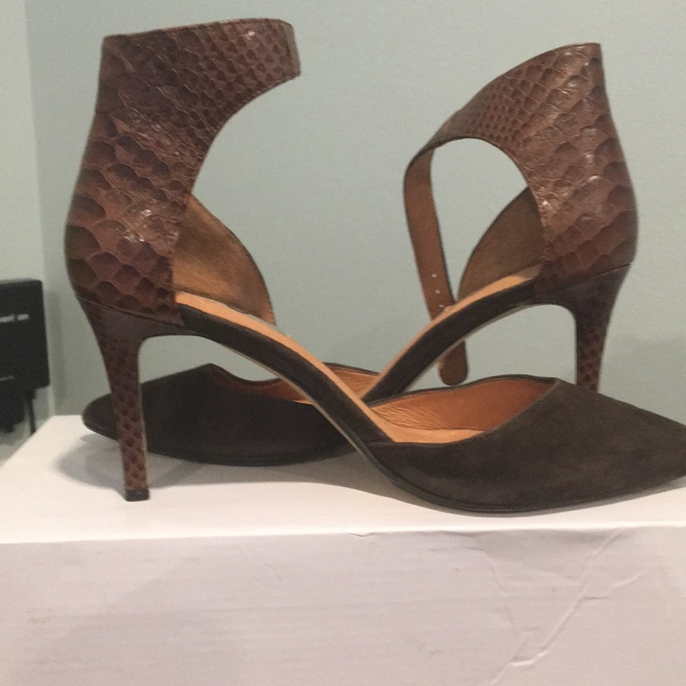 🍒3 for $30 🍒 HALOGEN Women’s heels